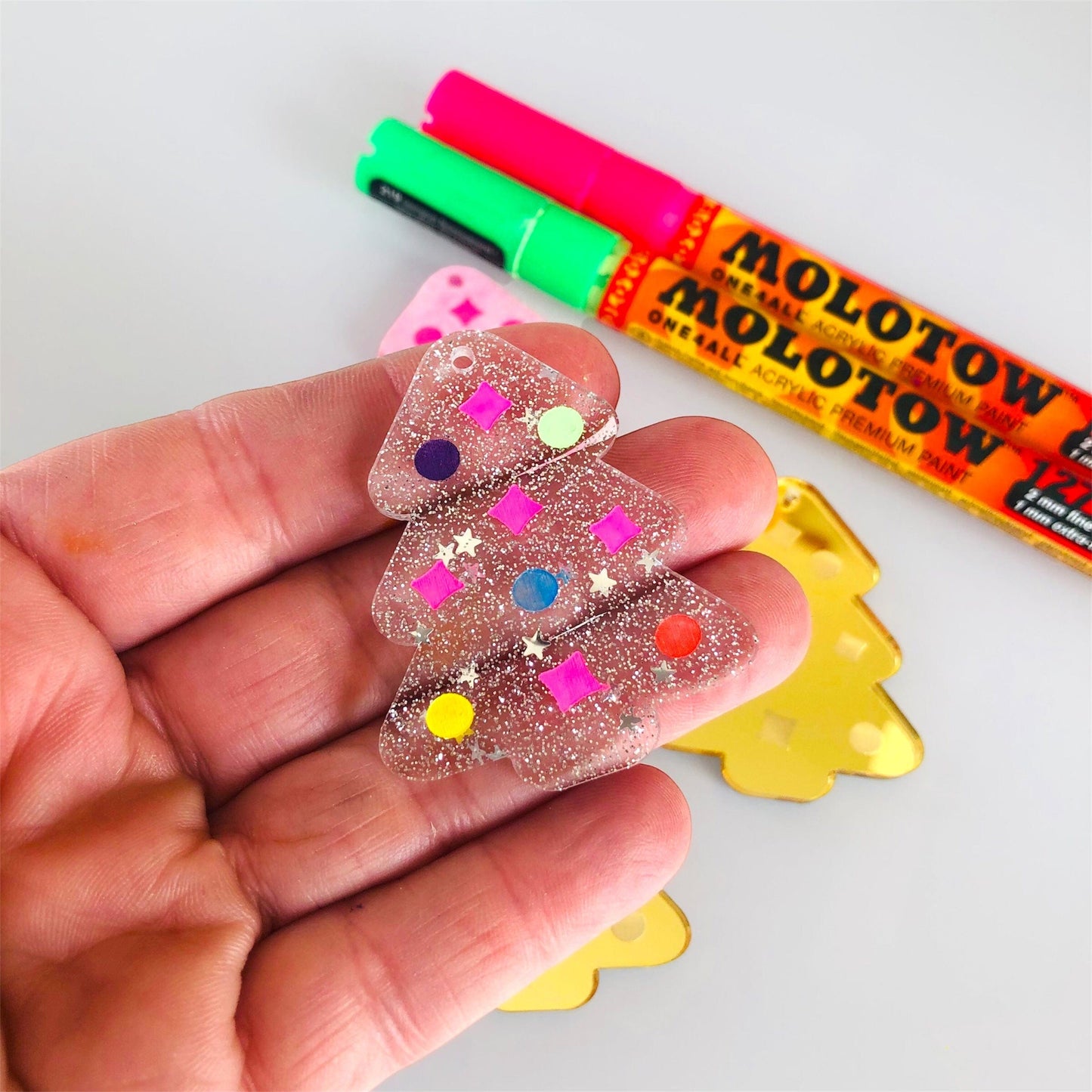 Crafty Cuts Laser 45mm Sparkle Tree - 5 Pairs