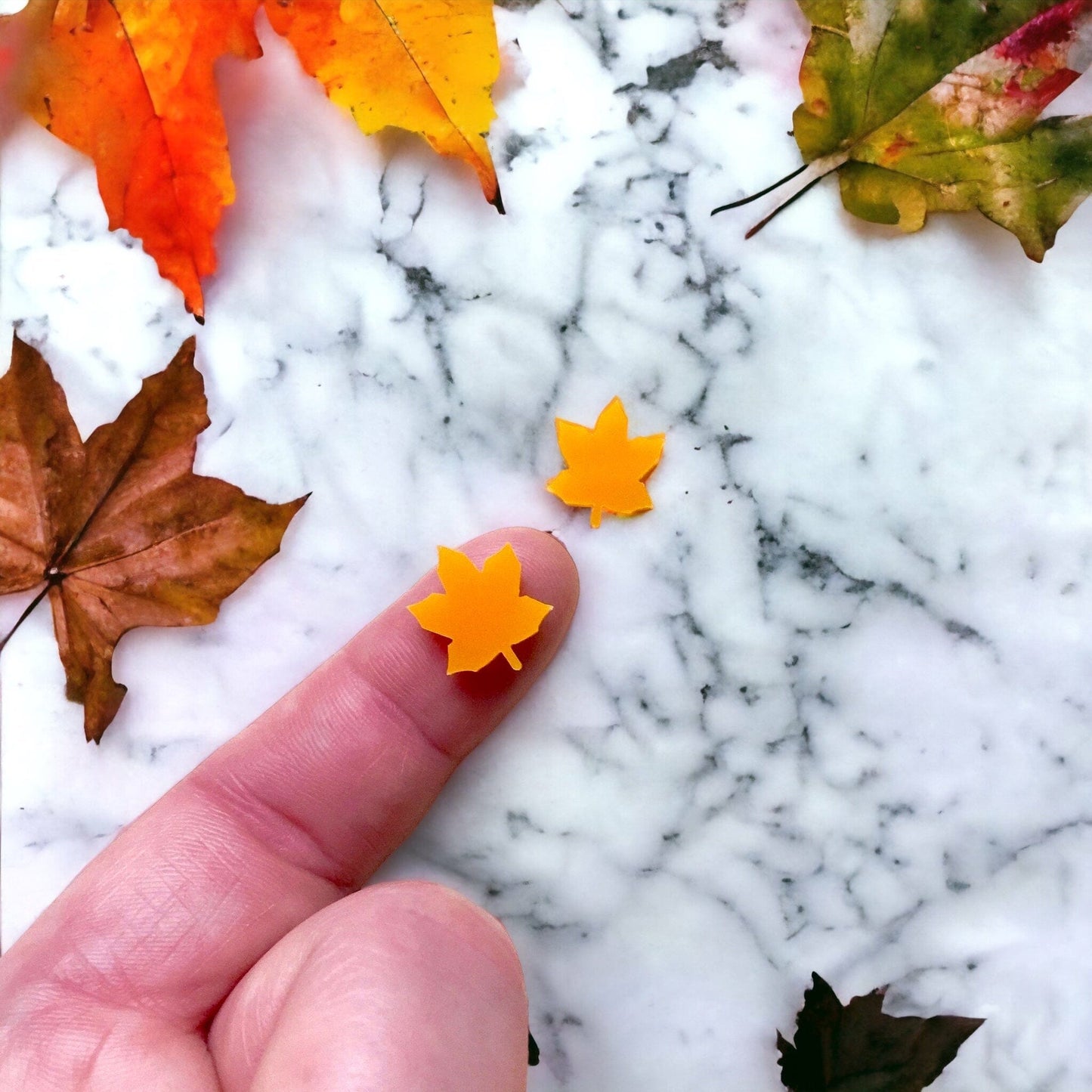 Crafty Cuts Laser Autumn Leaf - Mini Cuts - 10 Pairs