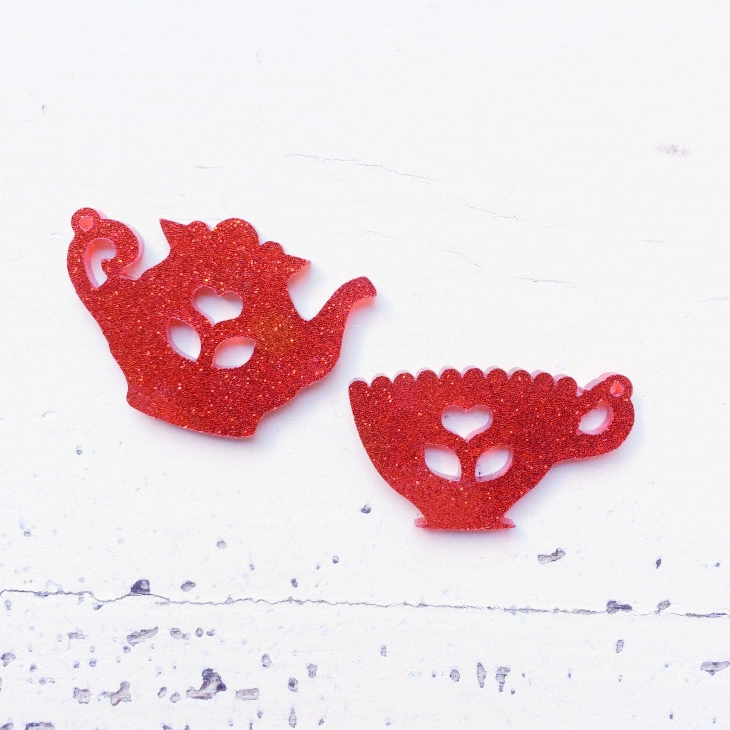 Crafty Cuts Laser Folk Tea for 2 Dangles - 2 pair