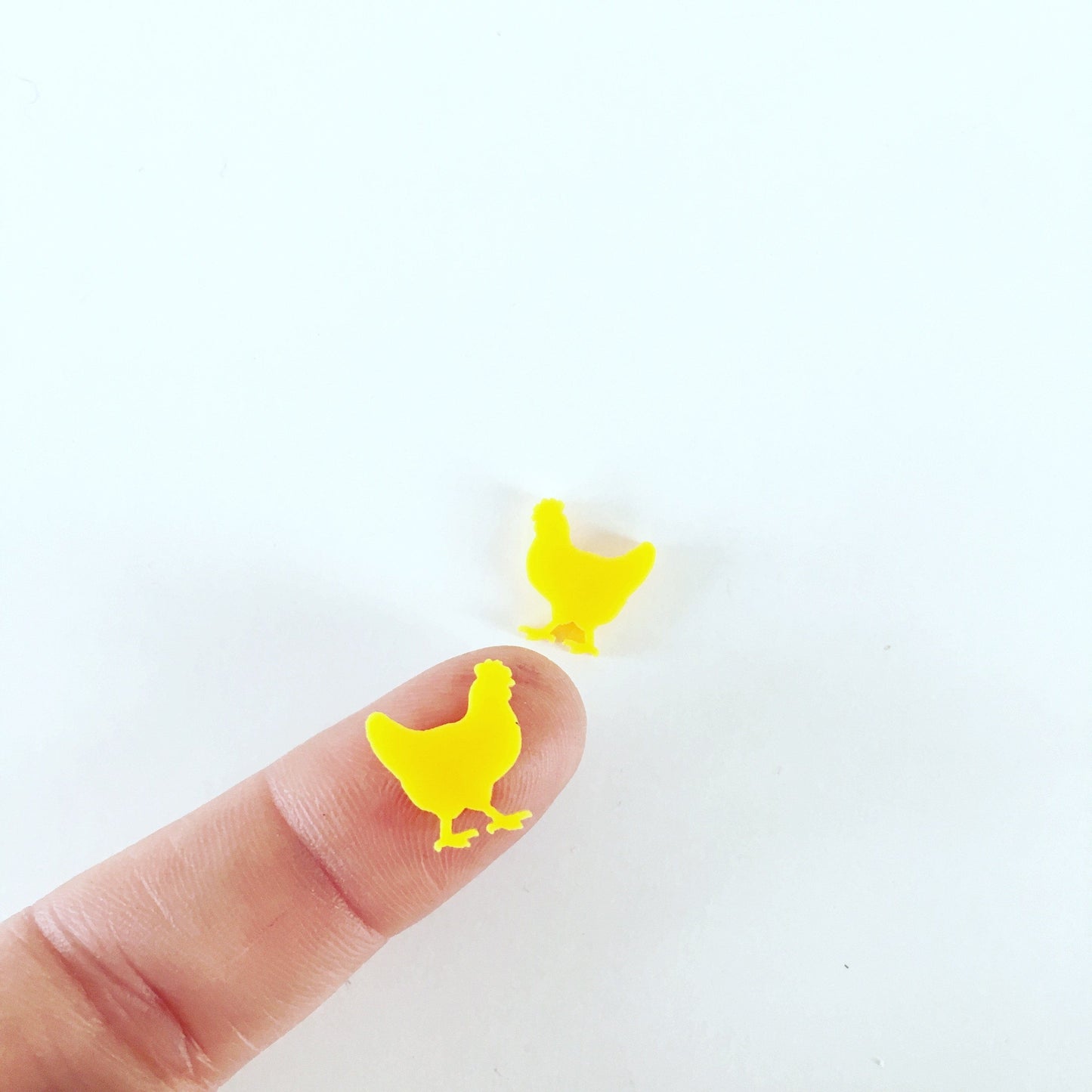 Crafty Cuts Laser Hen - Mini Cuts - 10 Pairs