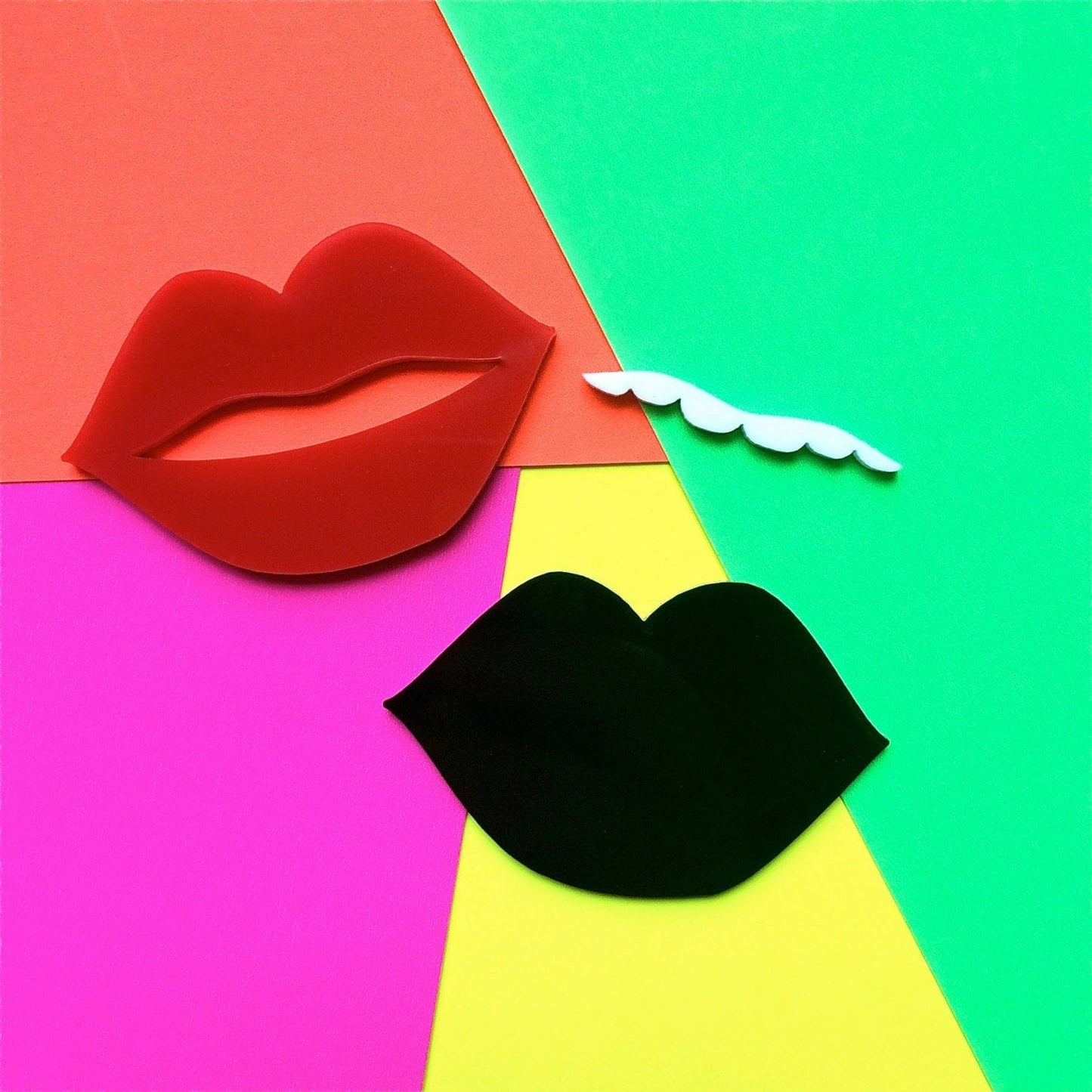 Crafty Cuts Laser © Lips Stacker - Two Pairs