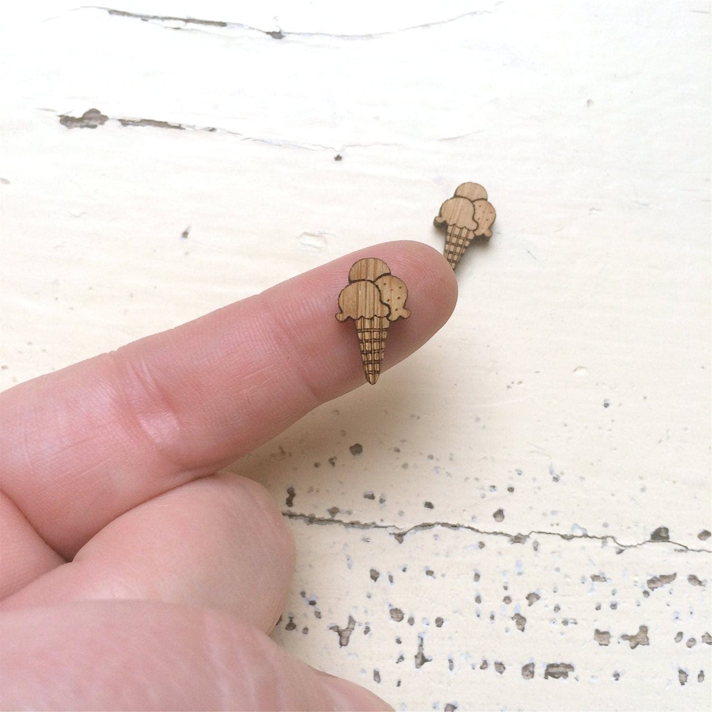 Crafty Cuts Laser Mini Triple Scoop Cones - 10 Pairs