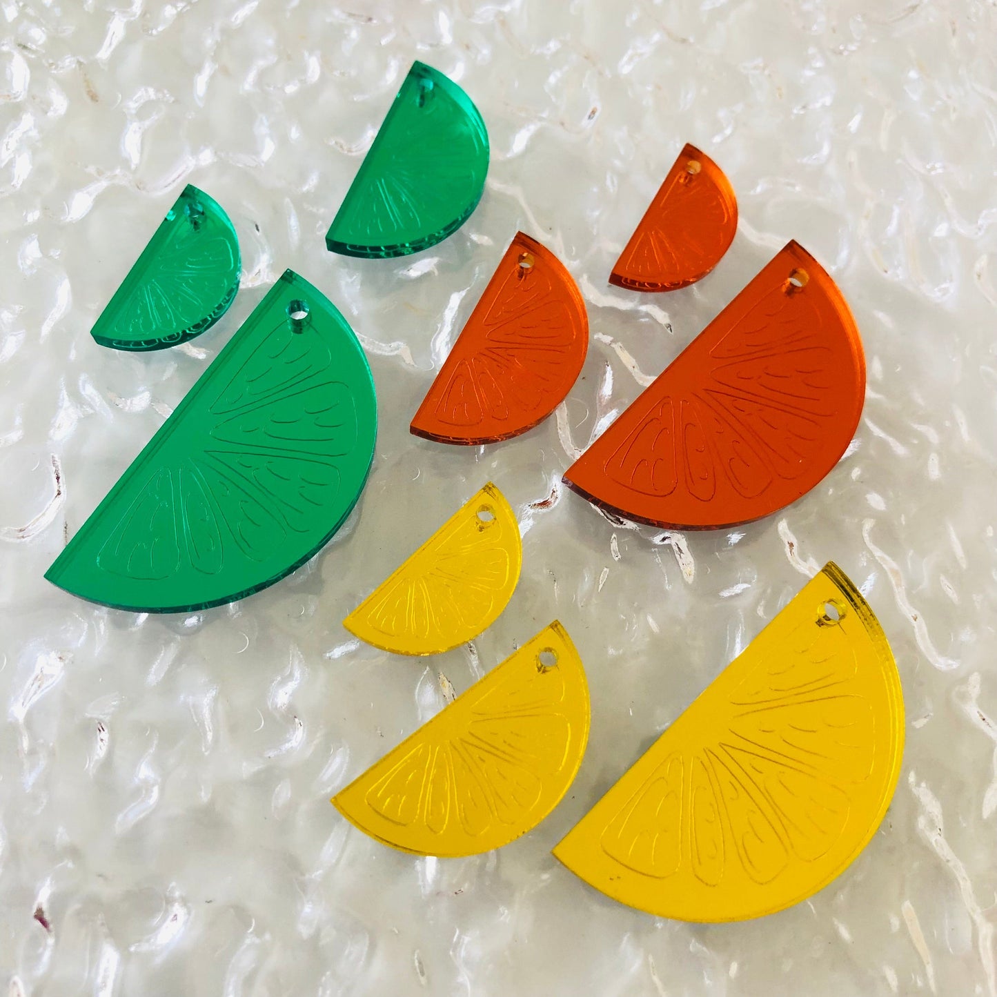 Crafty Cuts Laser Mirrored Zesty Slices -4 Pairs