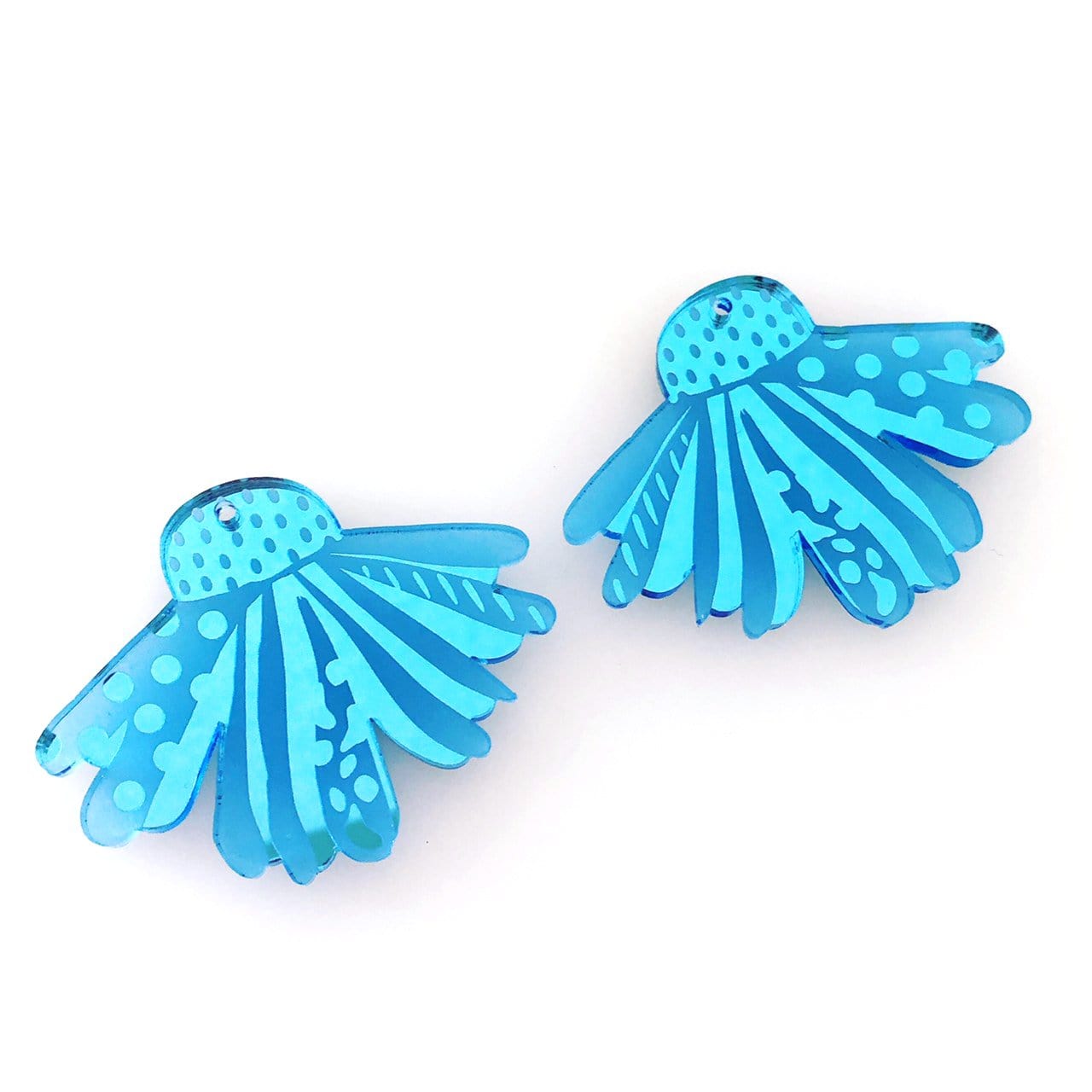 Crafty Cuts Laser Pty Ltd © Deluxe Etched: MOD Daisies Maxi - 4 pair set