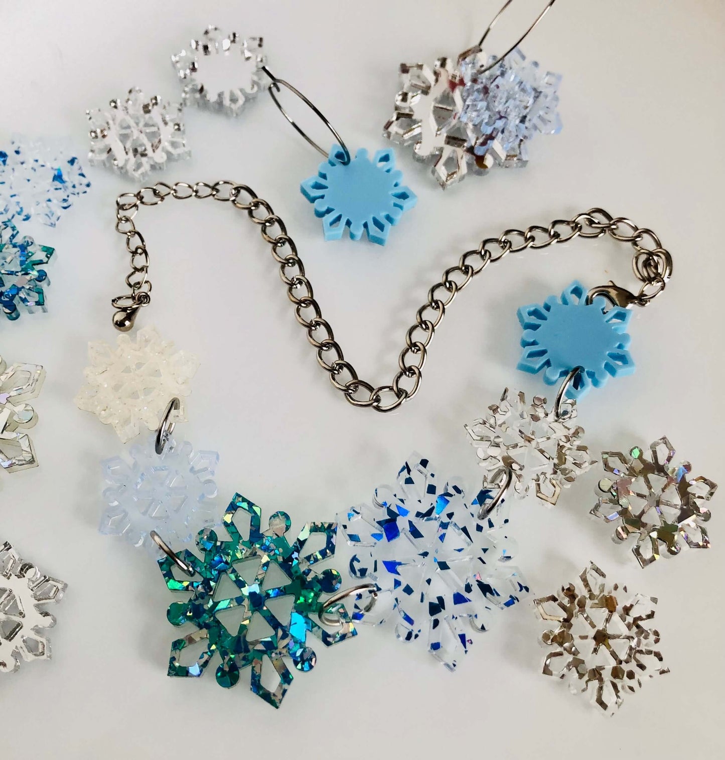 Crafty Cuts Laser Totem Trio - Cool Flakes ❄️ 3 Pair Set