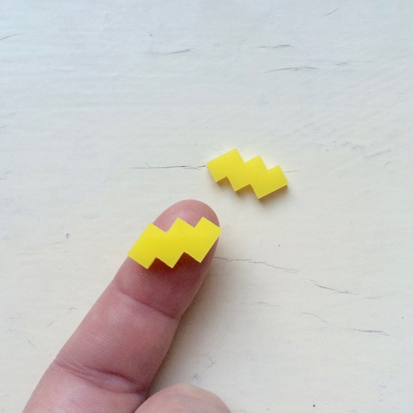 Crafty Cuts Laser ZIGGY ZAG - Mini Cuts - 10 Pairs