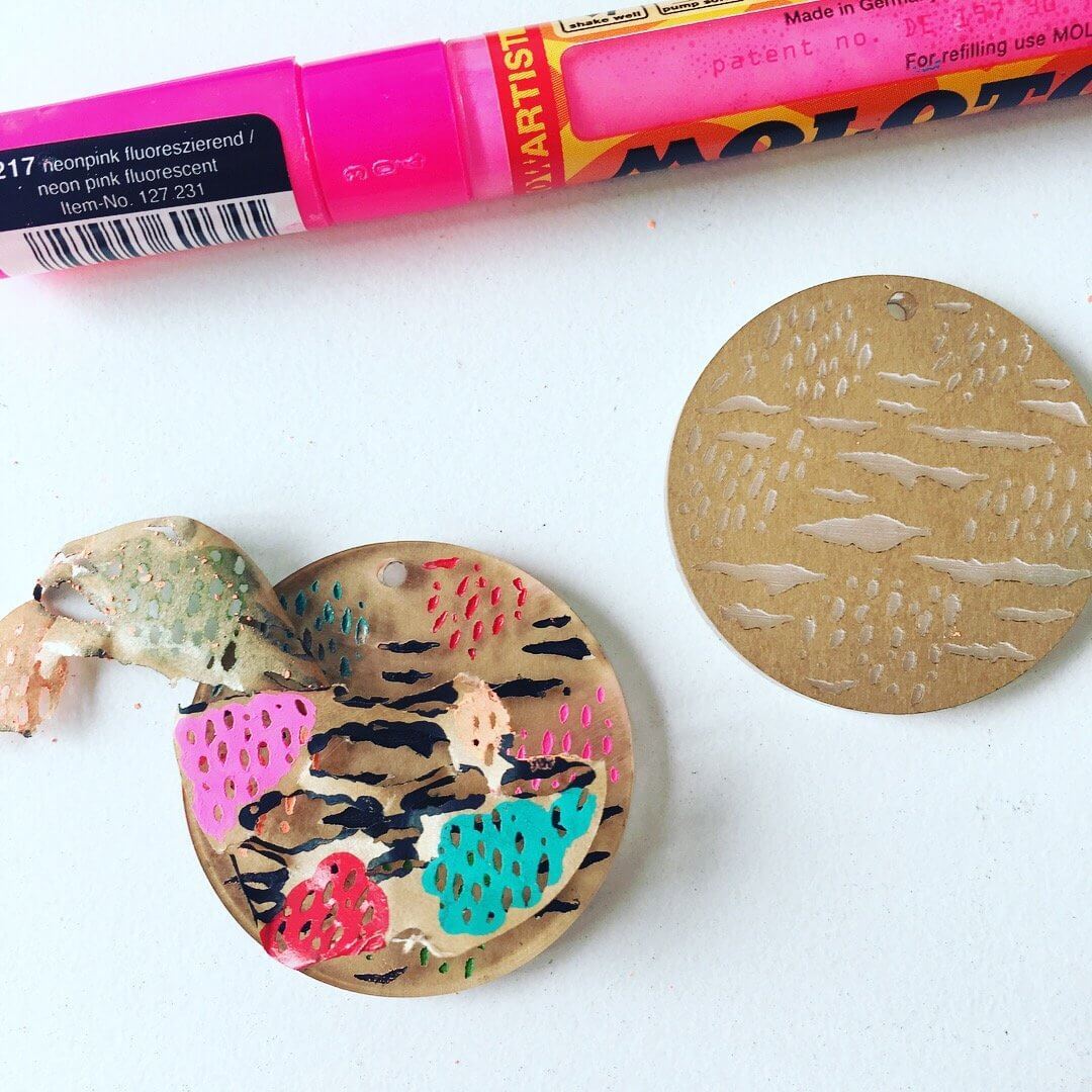 Crafty Cuts Laser 25mm  Etched Disc for Paint Fill - 5 Pair Pack