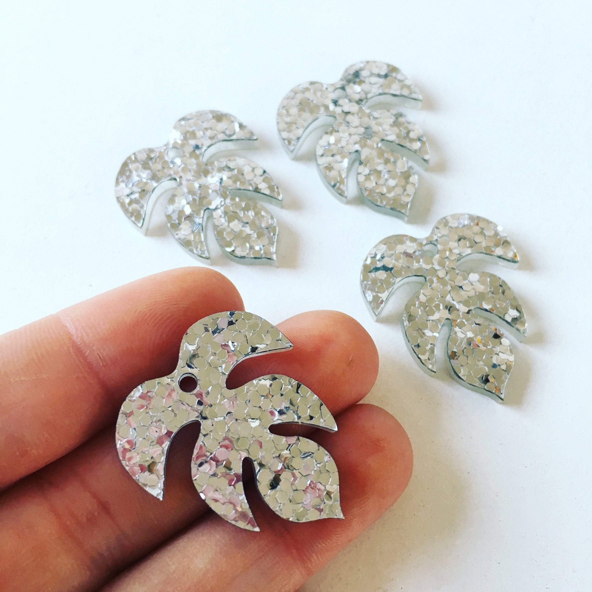 Crafty Cuts Laser © 30mm Borneo Leaf Charms - 4 PAIR