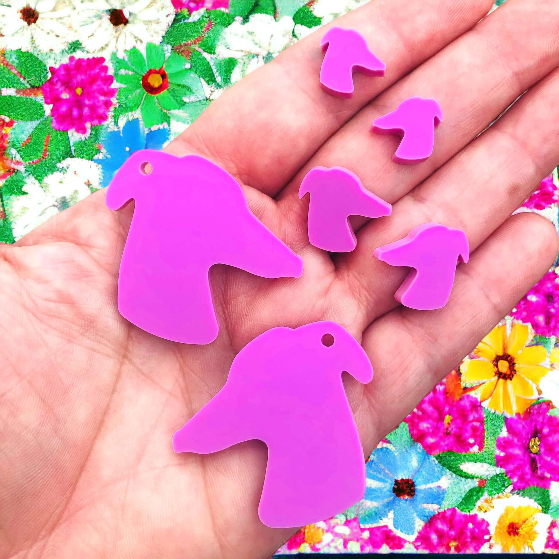 Crafty Cuts Laser 35mm Greyhound Cameo - 2 Pairs