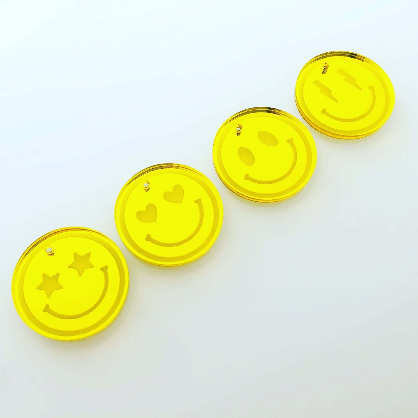 Crafty Cuts Laser All Smiles - 4 Pair Set