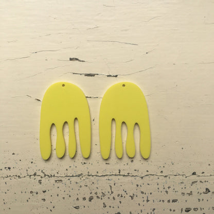 Crafty Cuts Laser © Babylon Charms - 2 Pair