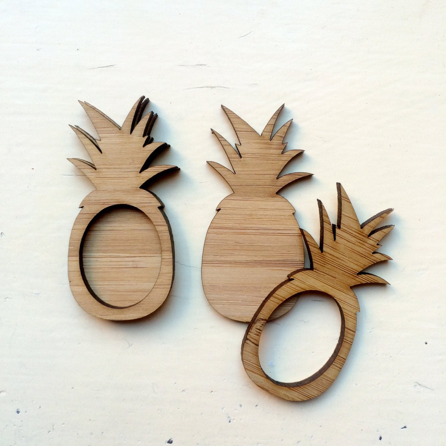 Crafty Cuts Laser Bezel_shapes Set of 2: Spiky Pineapple Cameo Bezels