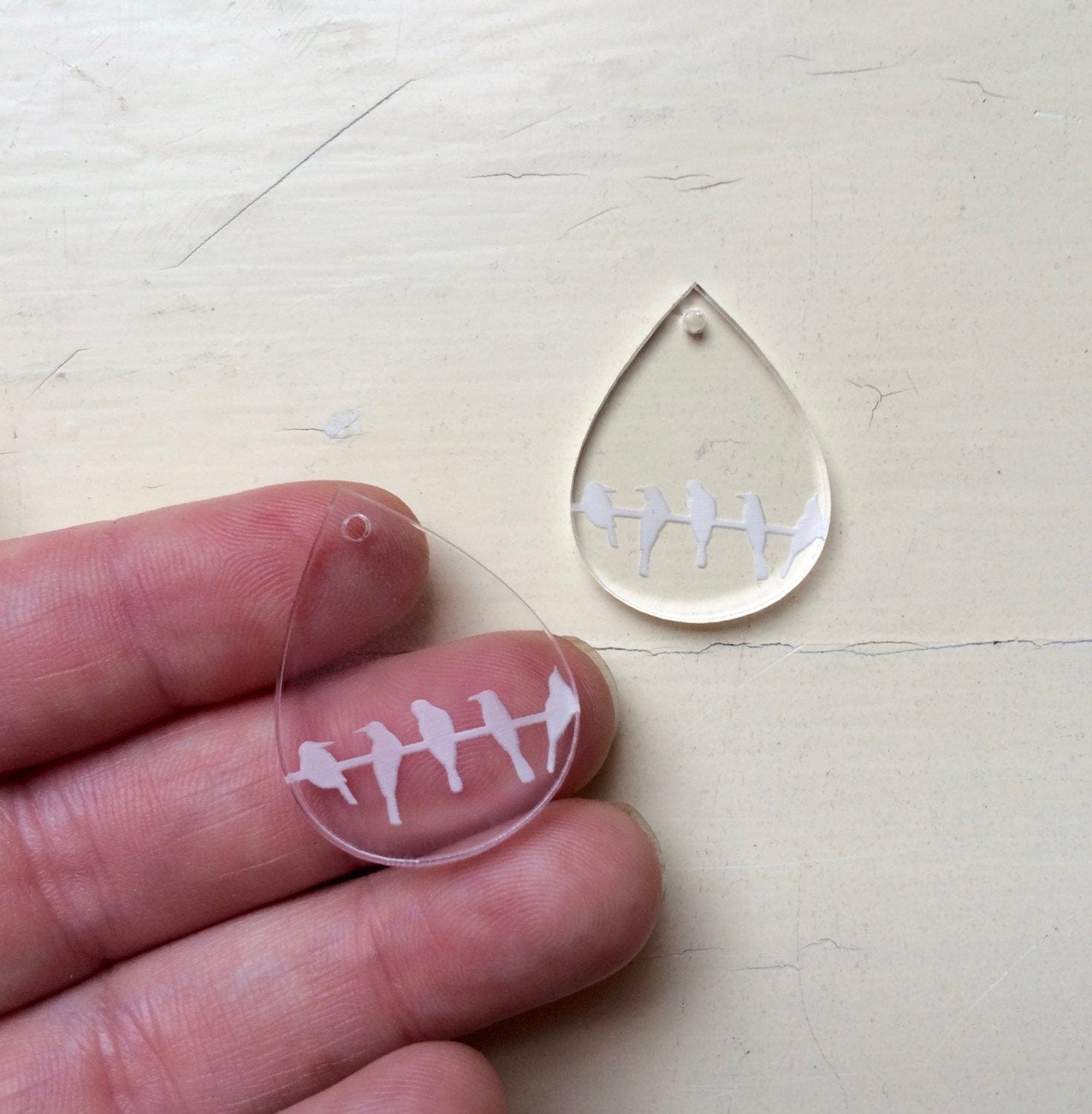 Crafty Cuts Laser Bird Up! 2 PAIRS - Peekaboo