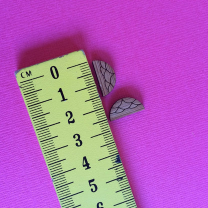 Crafty Cuts Laser Bubble Scallop  - 10 Pairs