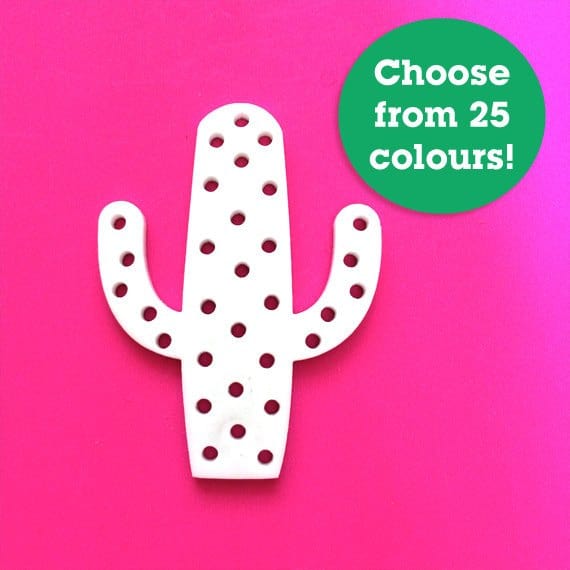 Crafty Cuts Laser Cactus - asst designs - 2 Pair