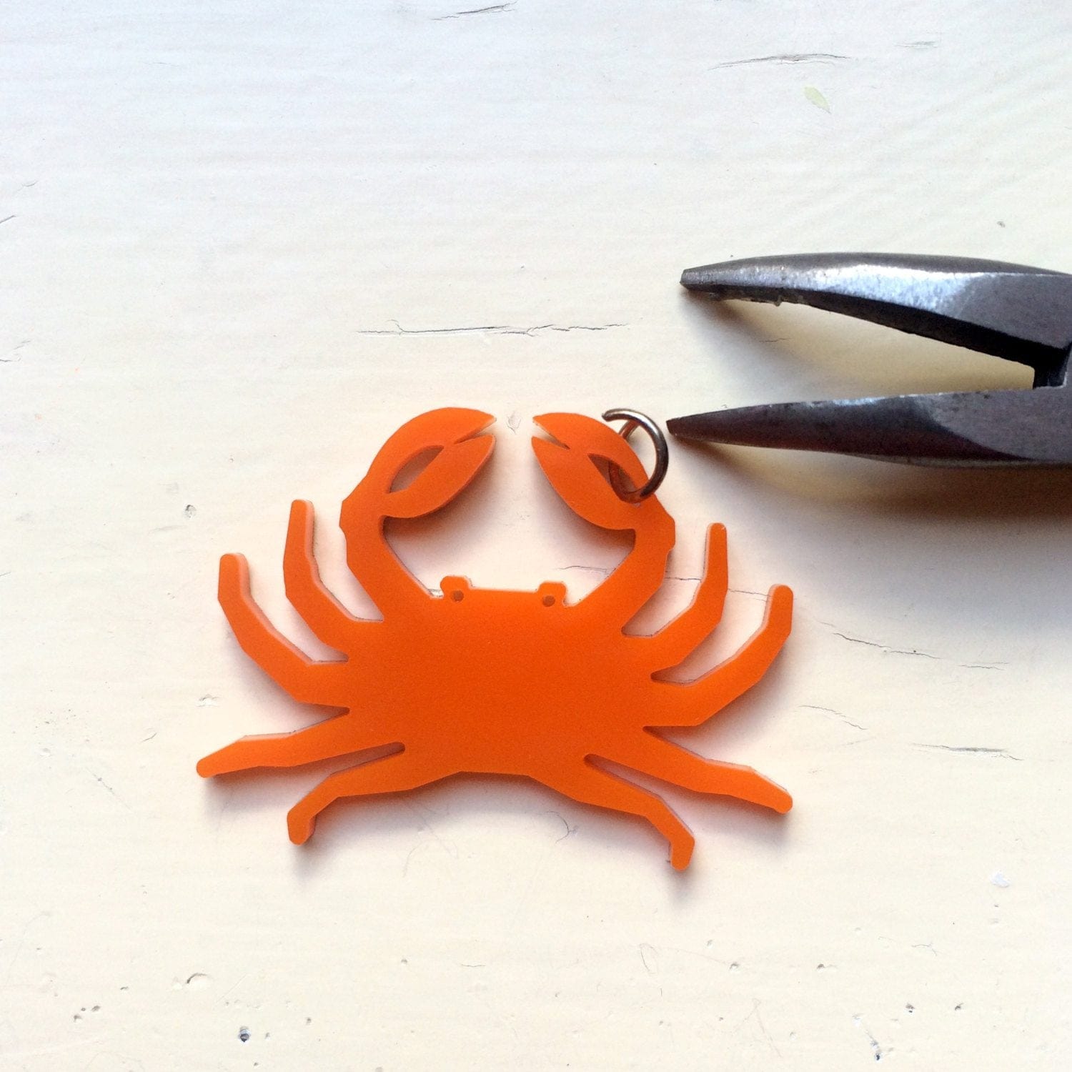 Crafty Cuts Laser Crab Dangles - 2 Pair