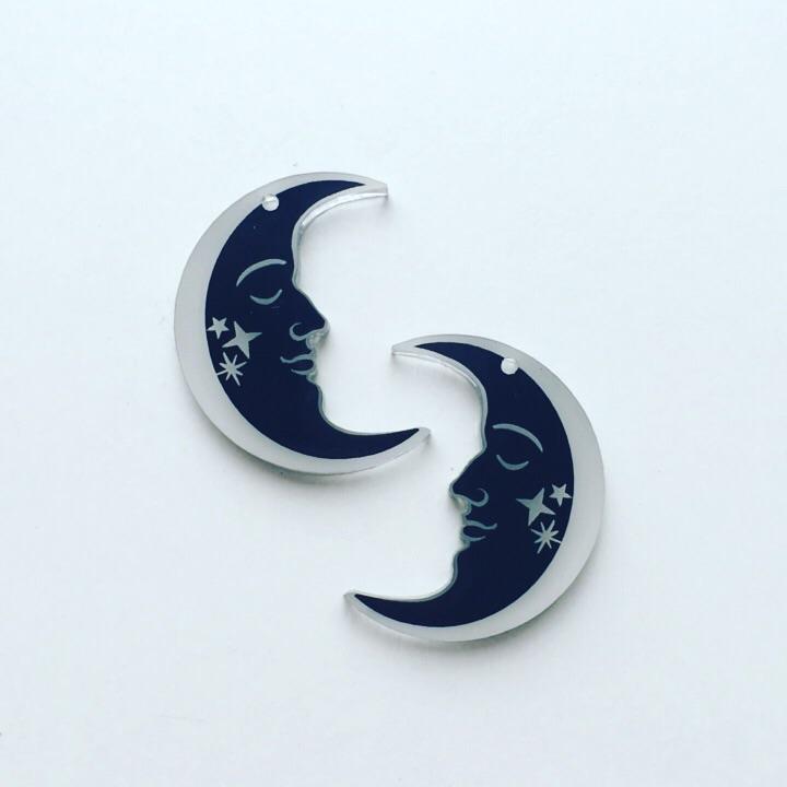 Crafty Cuts Laser Deluxe_etched Lunar Dude Charms - Two Pairs