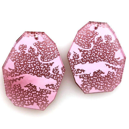 Crafty Cuts Laser Deluxe: Panther Geo Chunk Charms - 2 PAIRS