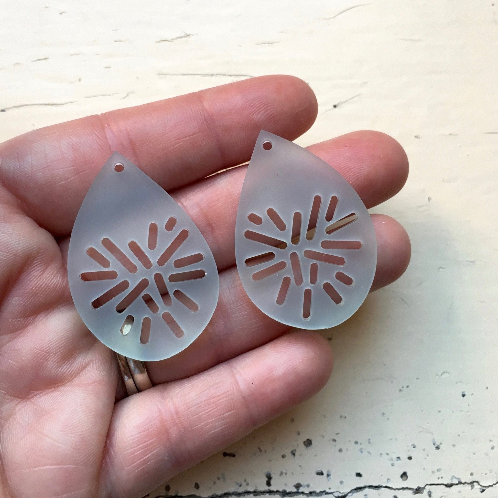 Crafty Cuts Laser © Dew Drops Charms - 2 Pair