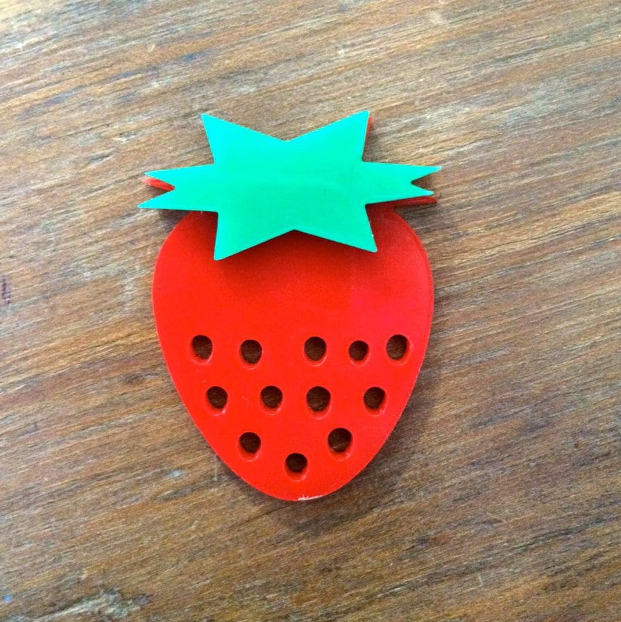 Crafty Cuts Laser © DIY Strawberry Dazzler - 4  Pairs