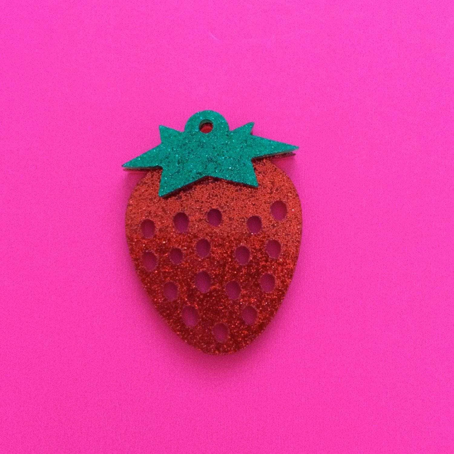 Crafty Cuts Laser © DIY Strawberry Dazzler - 4  Pairs