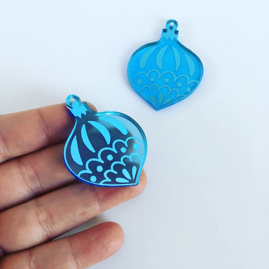 Crafty Cuts Laser © Etched Bauble Charms - 4 Pairs