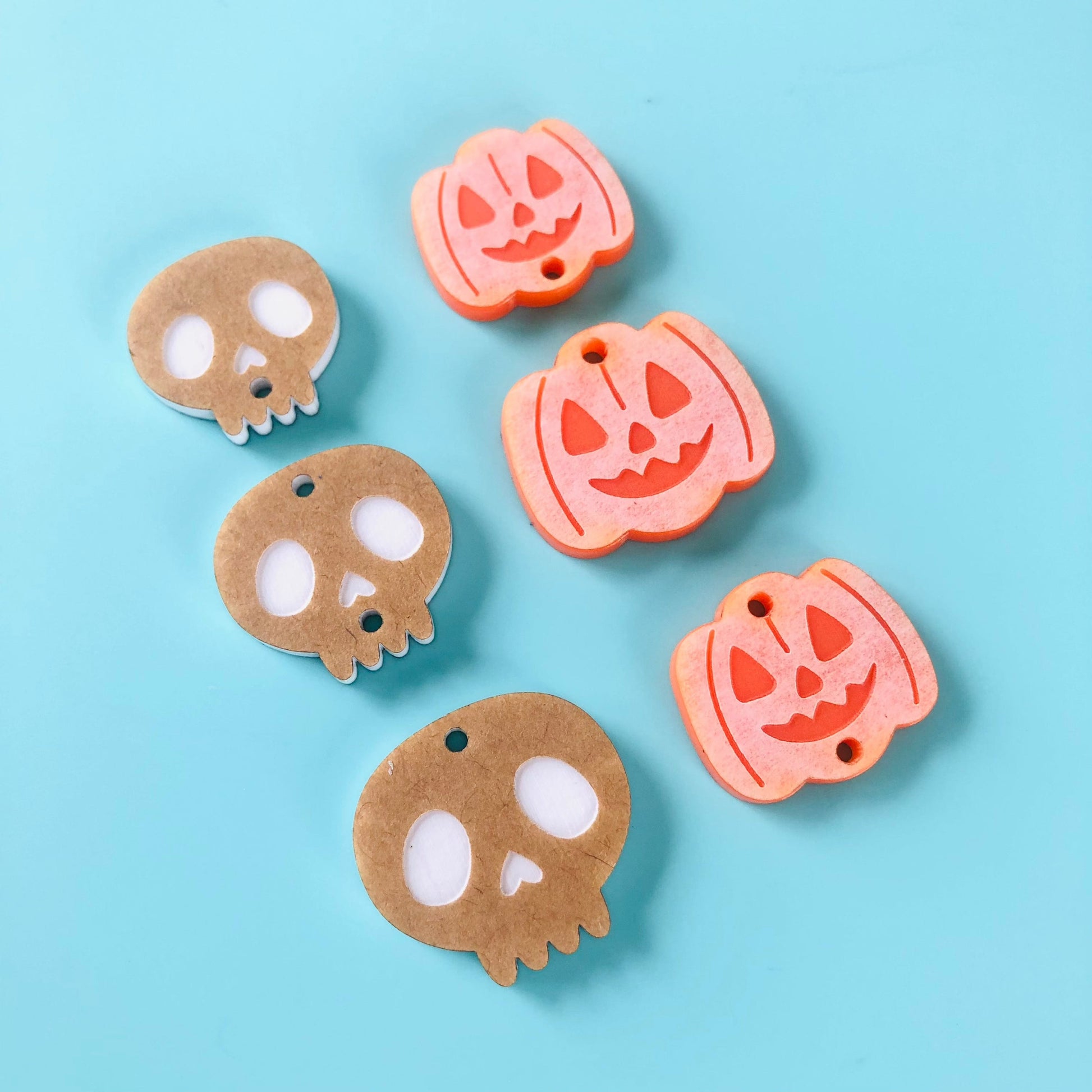 Crafty Cuts Laser Etched Spooky Totem - Block Colour - 3 Pair Set