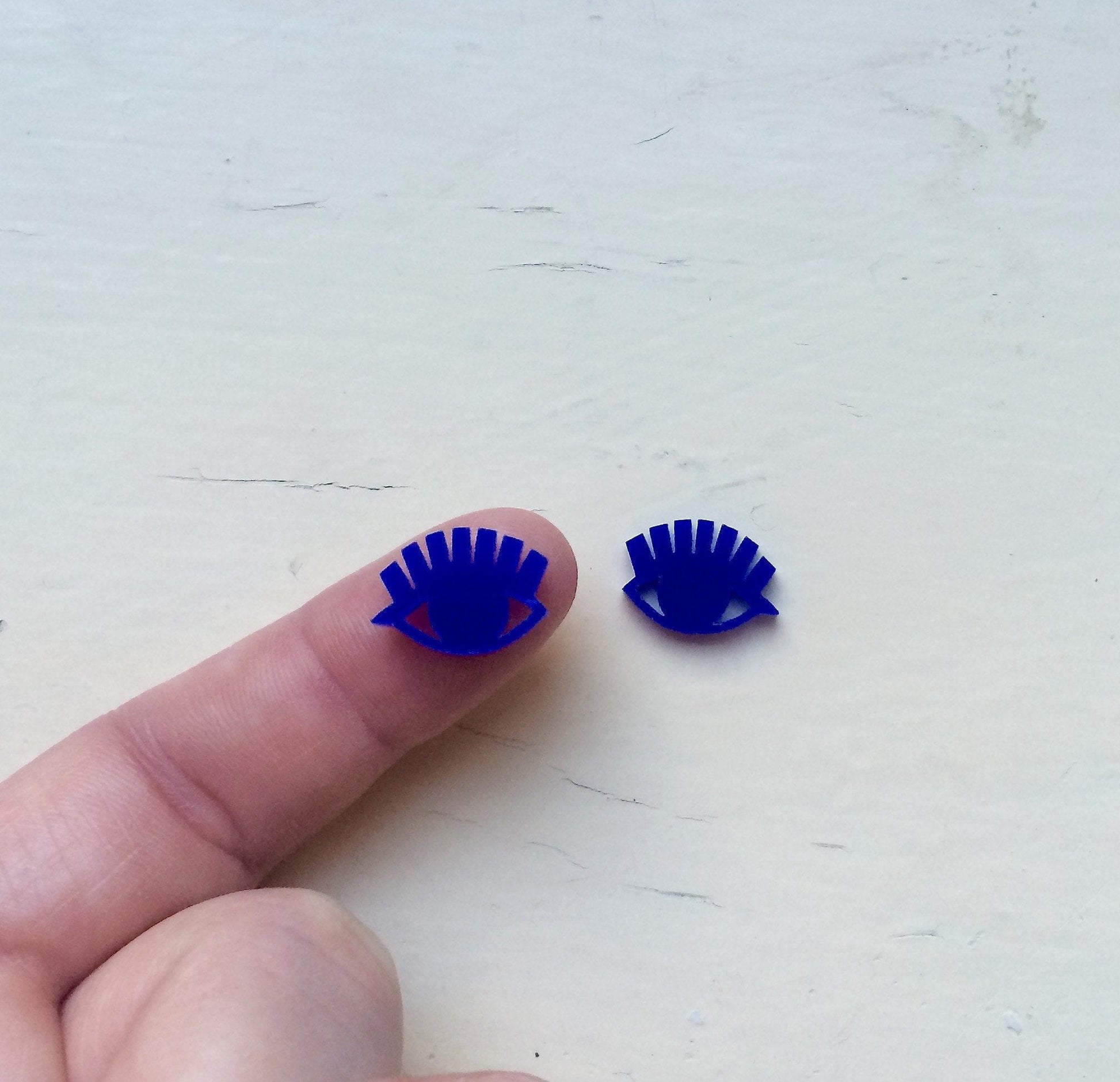 Crafty Cuts Laser EYE Spy  or Eyelashes - Mini Cuts 10 Pairs