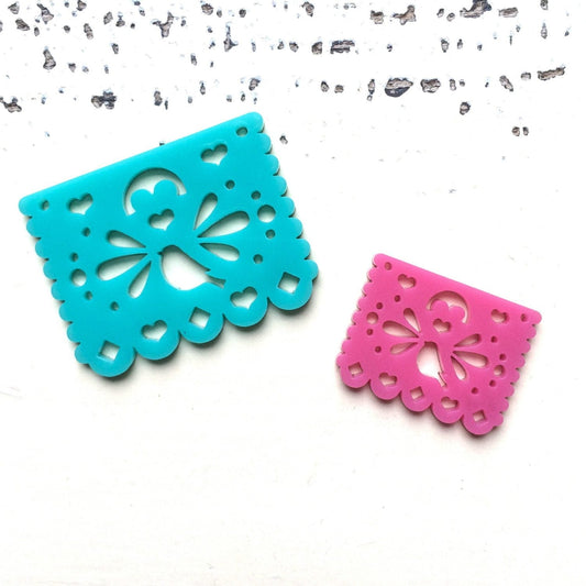 Crafty Cuts Laser Fiesta Flag Pendant - 2 Pair