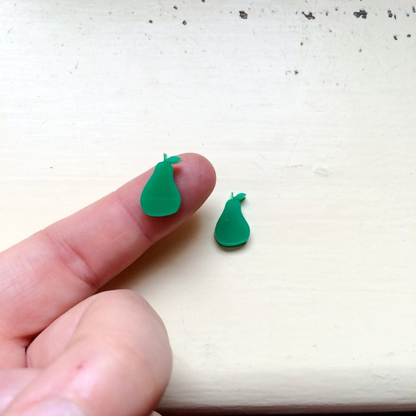 Crafty Cuts Laser Fruity Pear - Mini Cuts - 10 Pairs