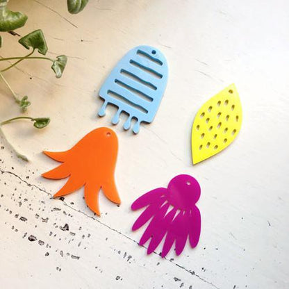 Crafty Cuts Laser © In the Garden Collection - 2 Pair Set