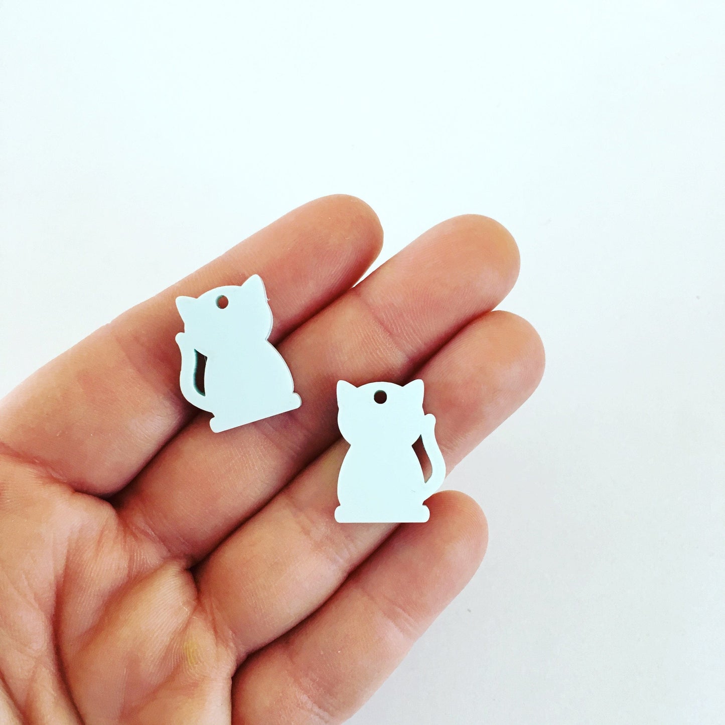 Crafty Cuts Laser KATcat Charms - 5 Pairs