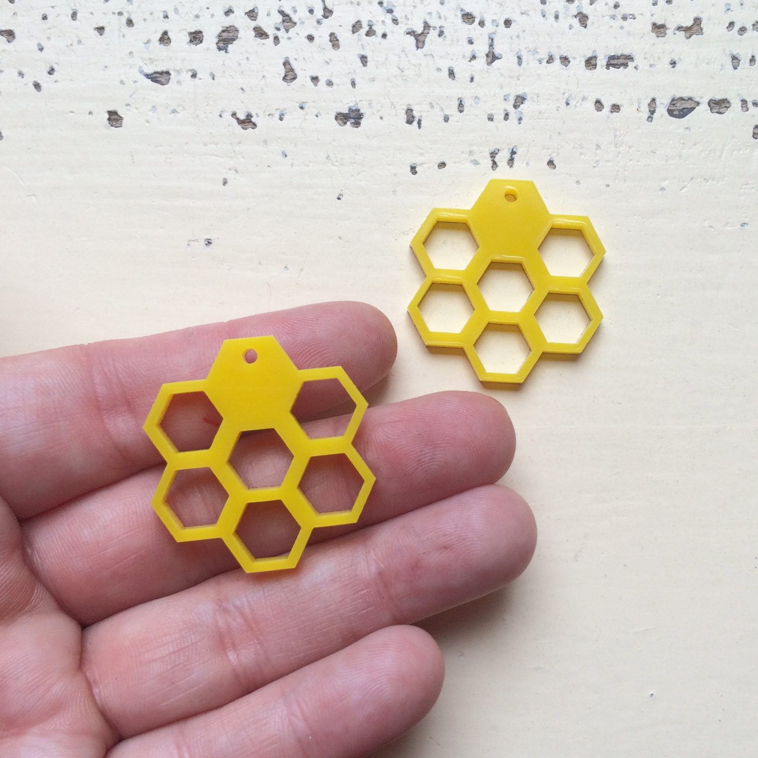 Crafty Cuts Laser Large_shapes Honeycomb Dangles - 2 Pair
