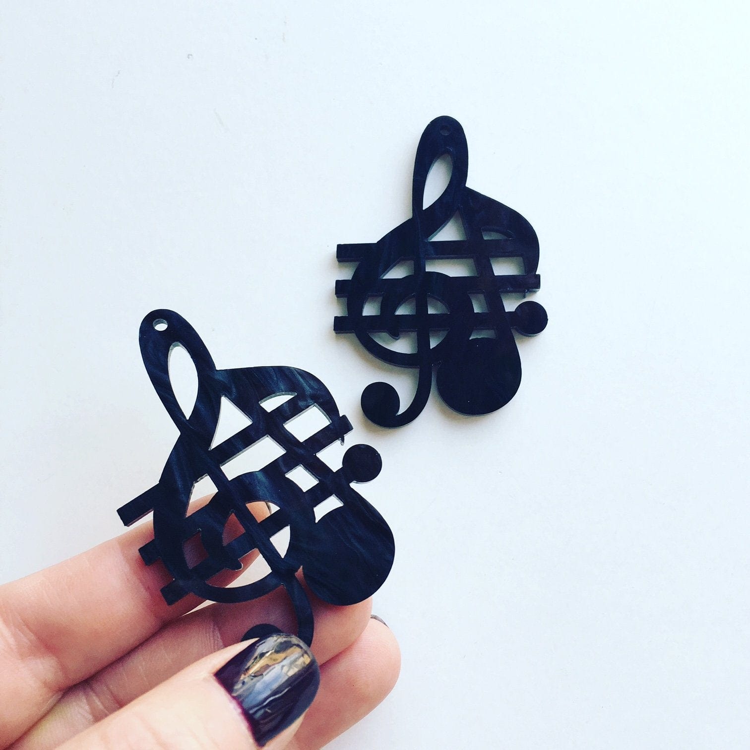 Crafty Cuts Laser Melody Musical Note Charms - 2 Pair