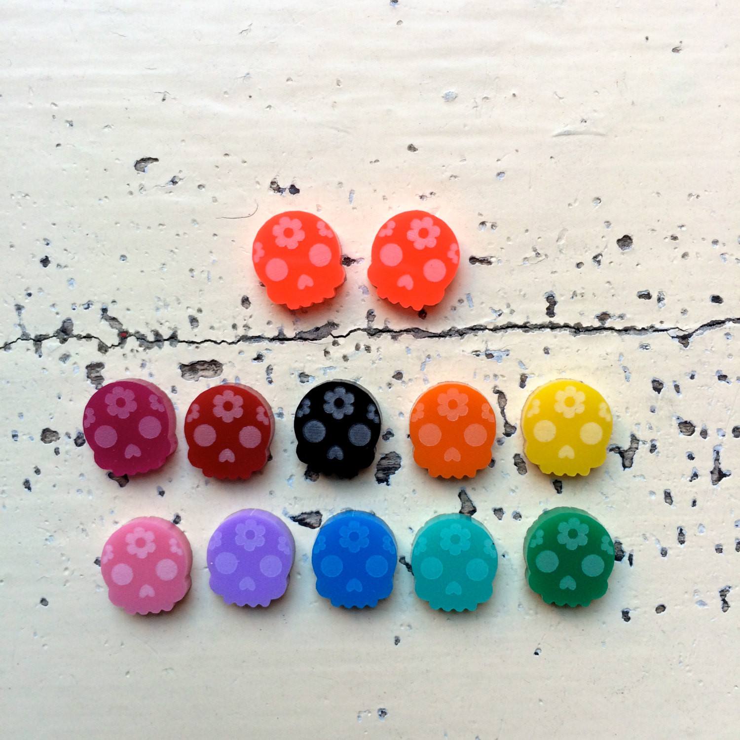 Crafty Cuts Laser Mini Kawaii Skulls - 12 Pairs