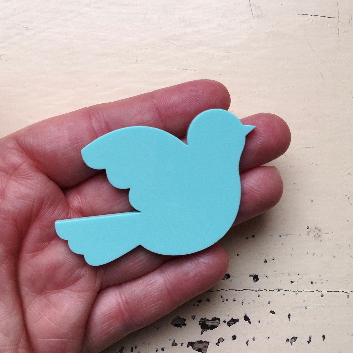 Crafty Cuts Laser Peace Dove   Large One Pair