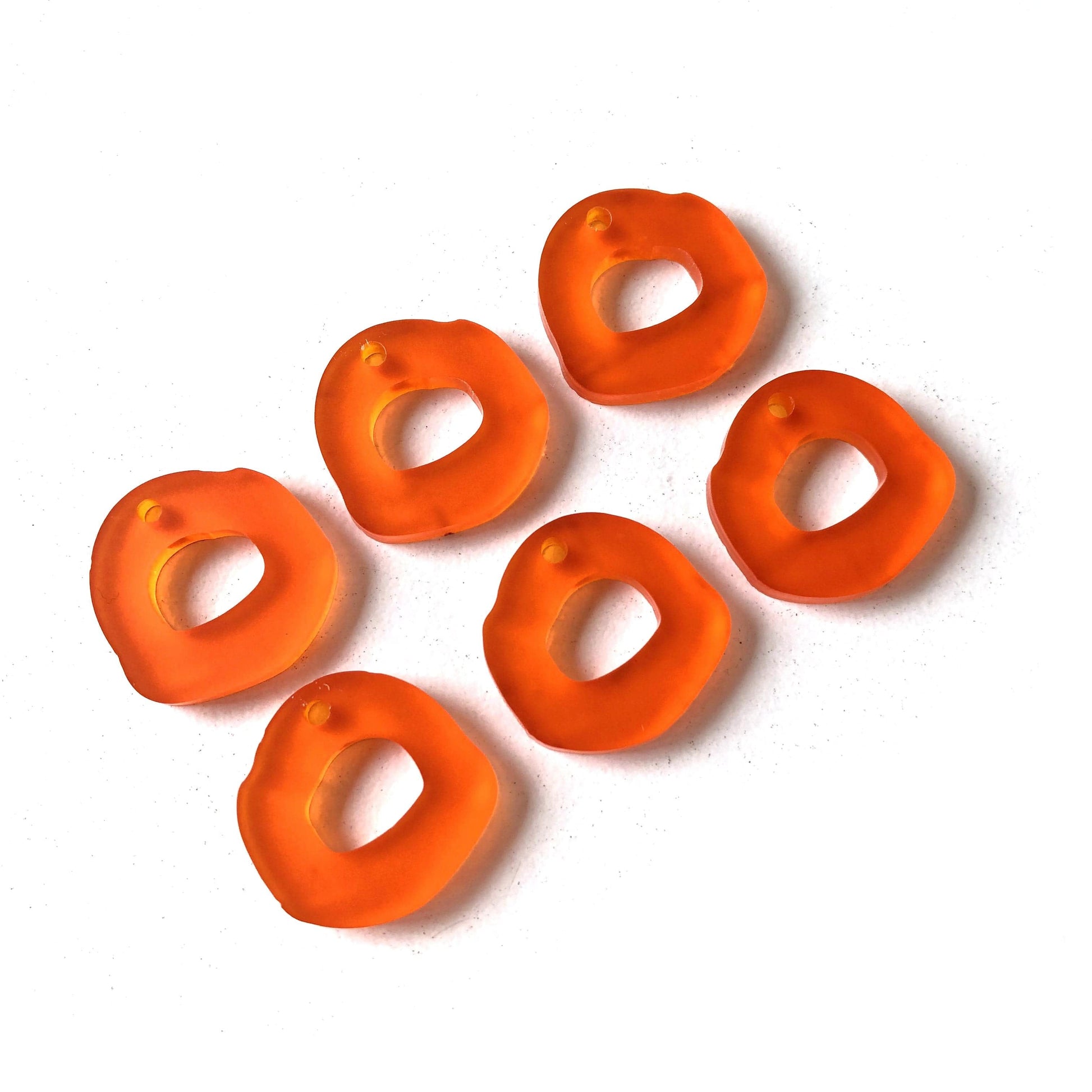 Crafty Cuts Laser Pty Ltd 18mm Cheezel Charms  - 6 Pairs