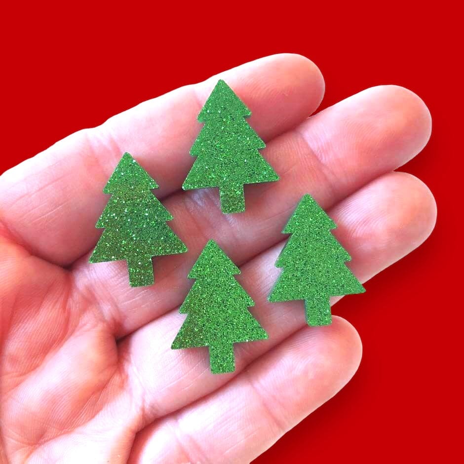Crafty Cuts Laser Pty Ltd 22mm Pine Tree Charms - 5 pairs
