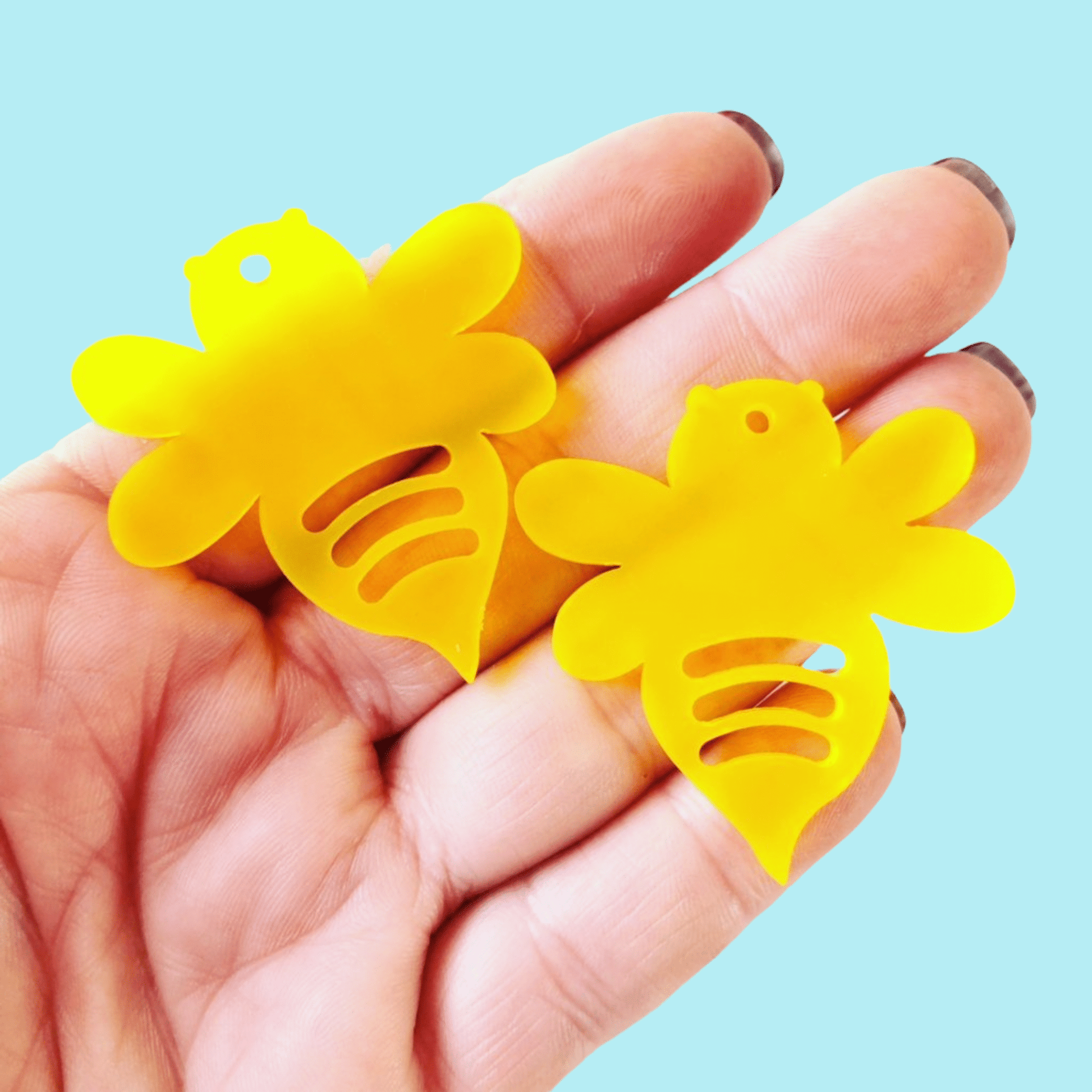 Crafty Cuts Laser Pty Ltd © Queen Bee - 3 pair Set