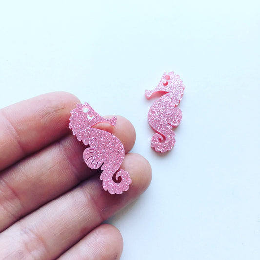 Crafty Cuts Laser Seahorse Charms - 3 Sizes - 5 Pairs