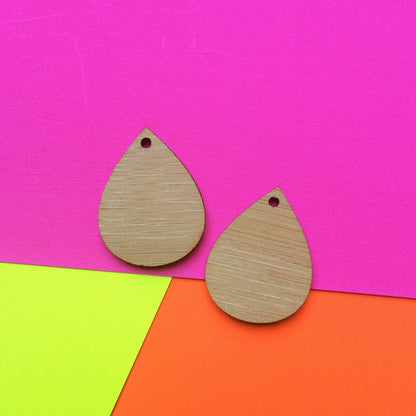 Crafty Cuts Laser Small_shapes 15mm Teardrop - 10 pairs