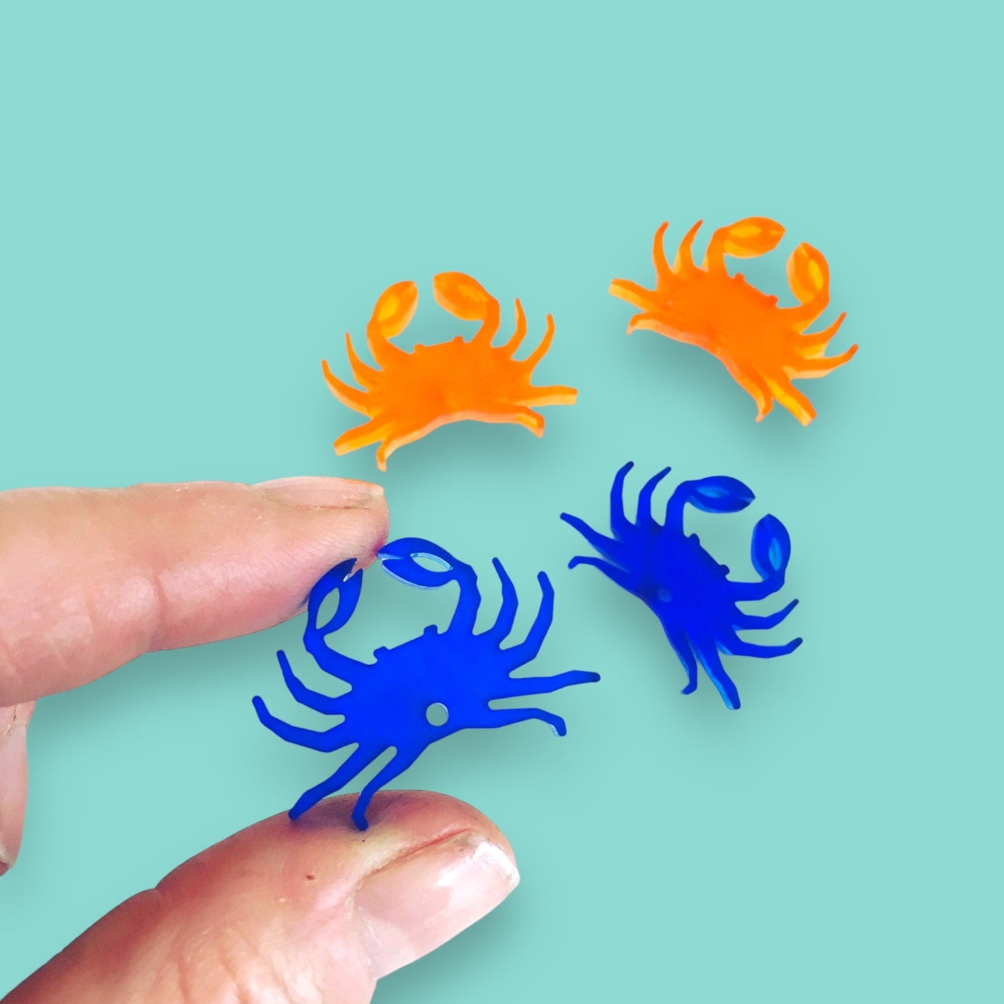 Crafty Cuts Laser Small_shapes 30mm Crab Charms - 5 Pairs