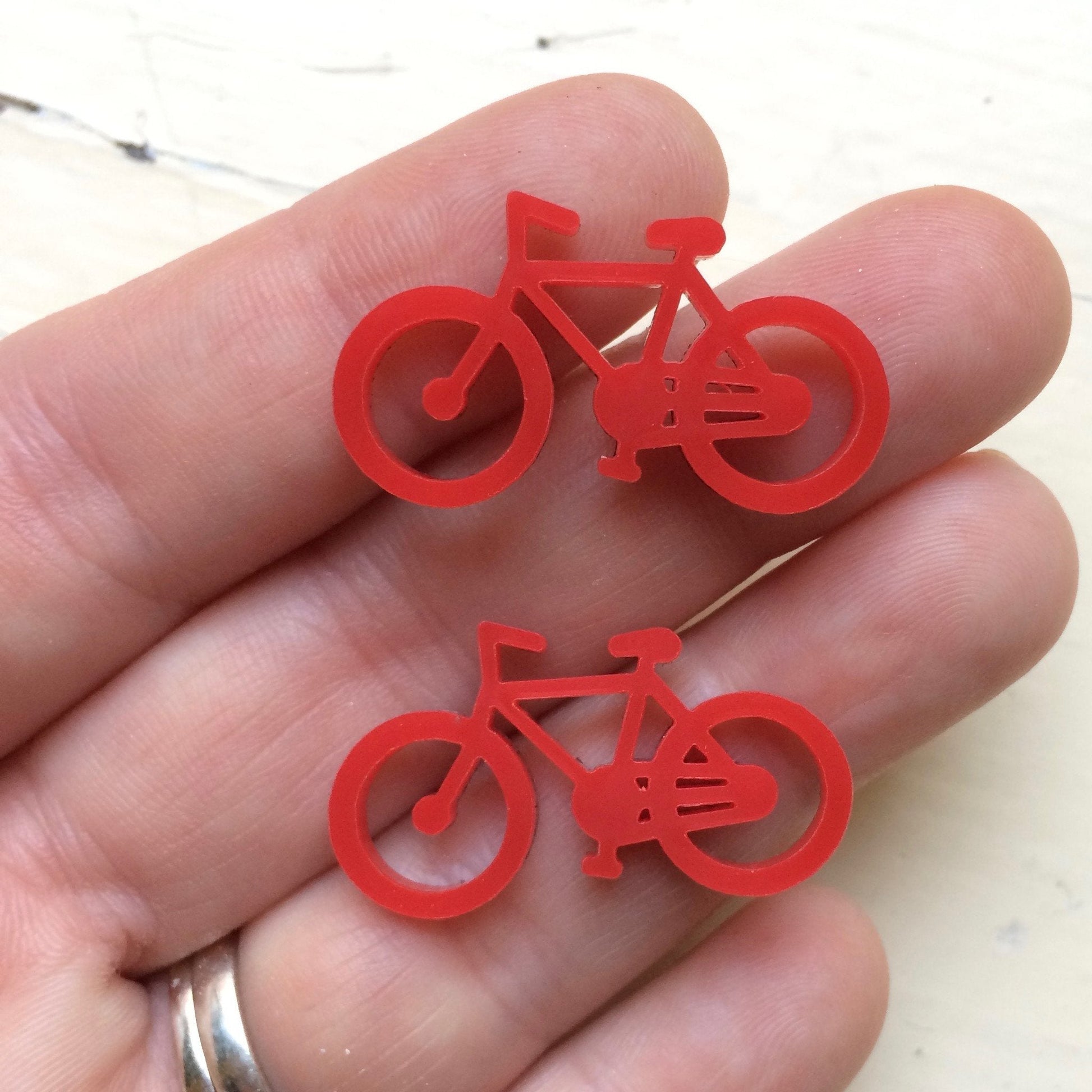 Crafty Cuts Laser Small_shapes Pushbike Racer Charms - 5 Pairs