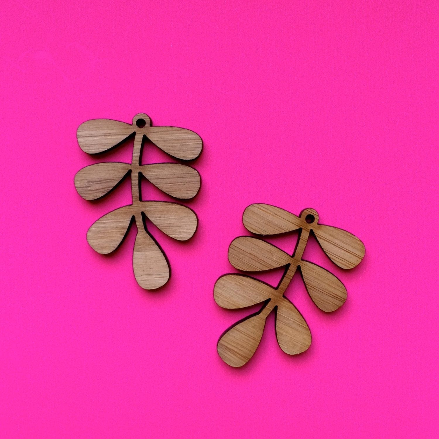 Crafty Cuts Laser Stem Dangles - 2 Pair