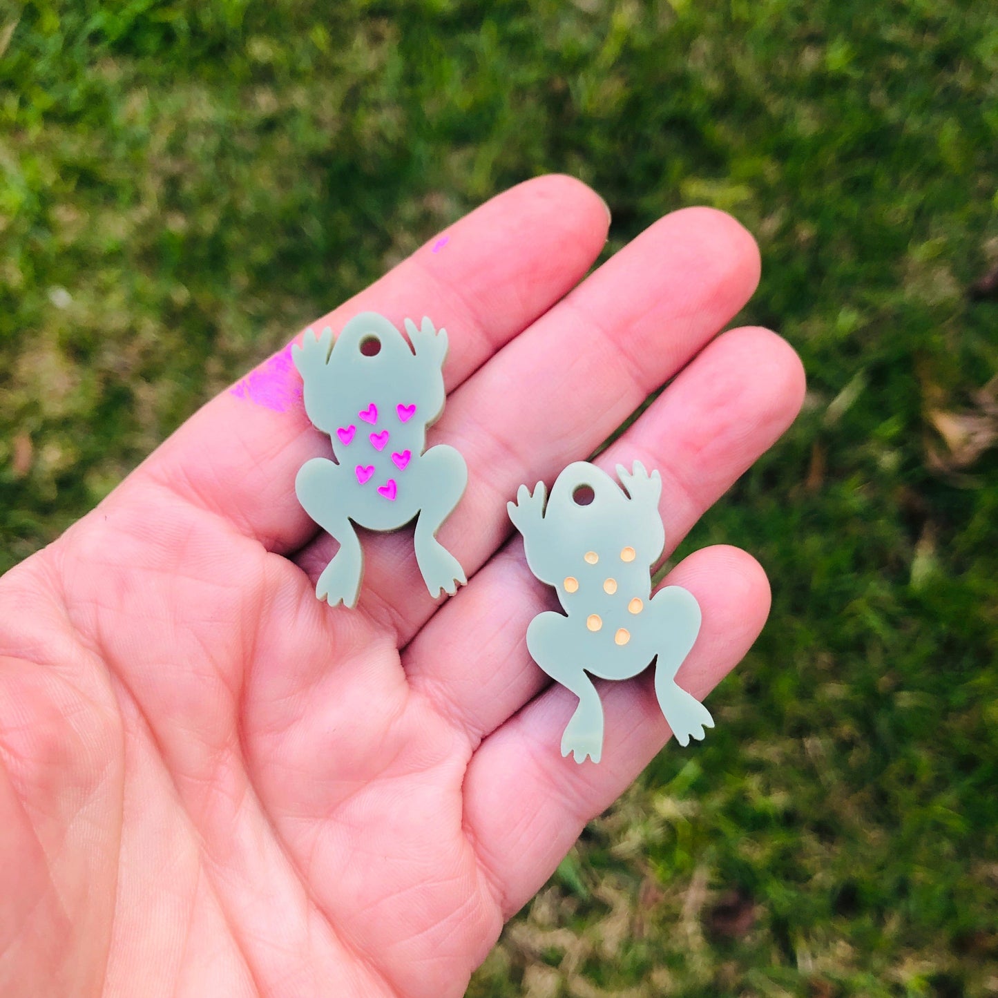 Crafty Cuts Laser  Toadally Cute!