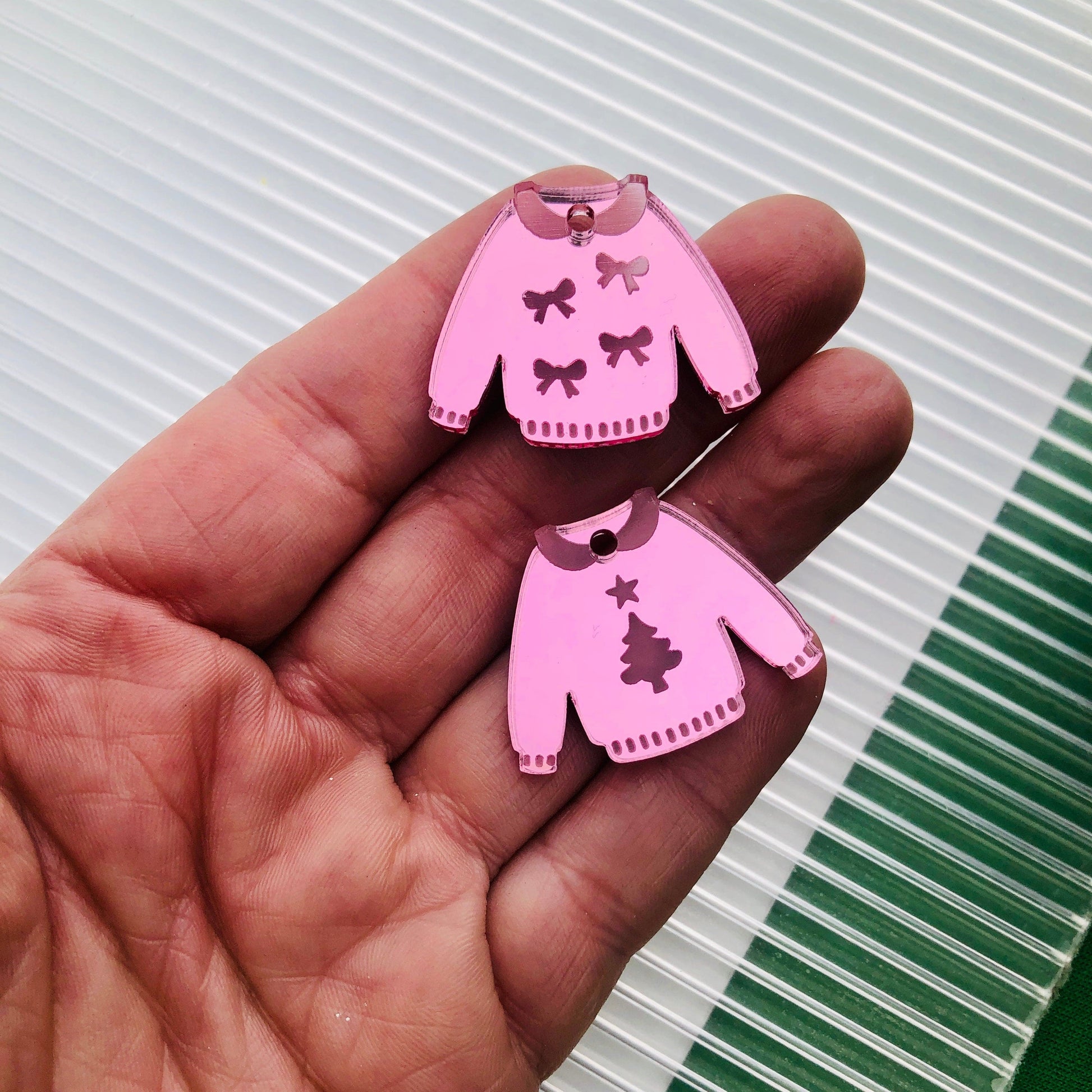 Crafty Cuts Laser Xmas Fancy Sweater Cuties - 25mm